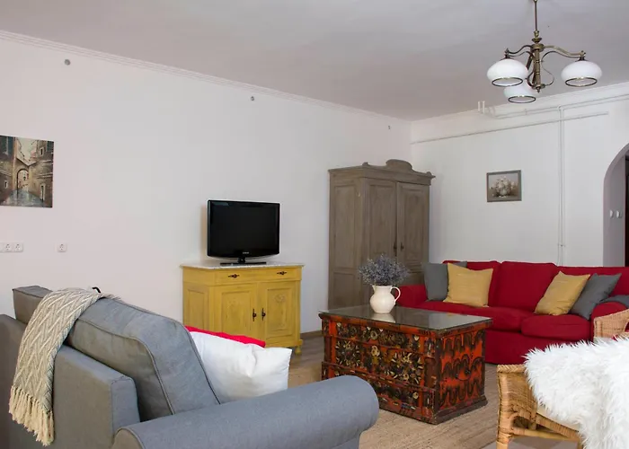 Demizson Apartment Eger